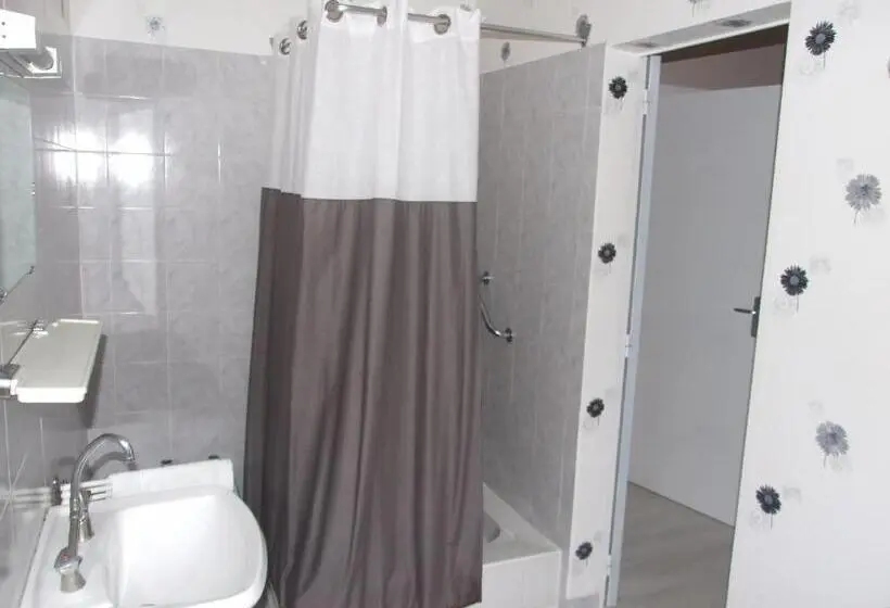 ファミリールーム, Chambres D Hotes Du Port Gautier