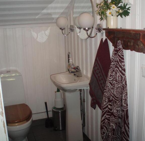 패밀리 룸, Old Farmhouse Wanha Tupa