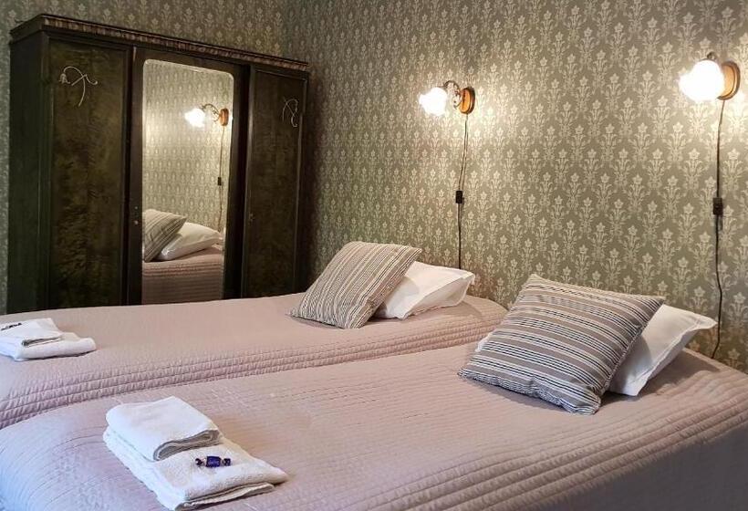 غرفة سوبيريور, Taulun Kartano