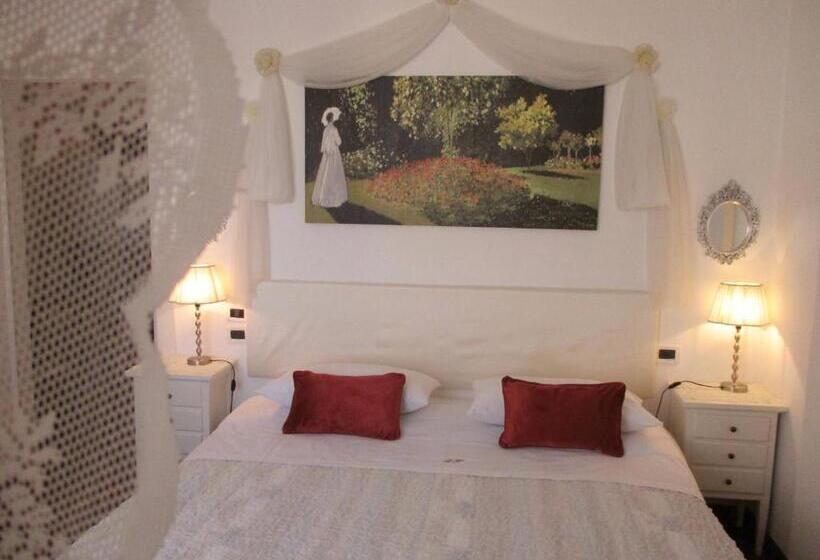 سوئیت جونیور با چشم‌انداز کوهستان, Luxury House B&b