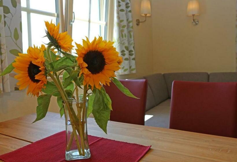 דירה בת חדר שינה 1 עם מרפסת, Alpenperle