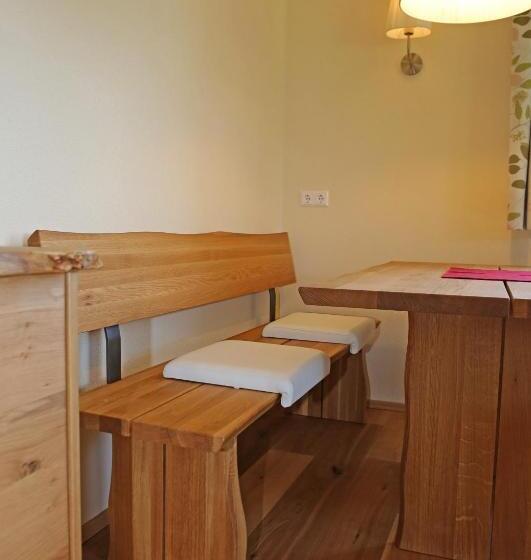 דירה בת חדר שינה 1 עם מרפסת, Alpenperle