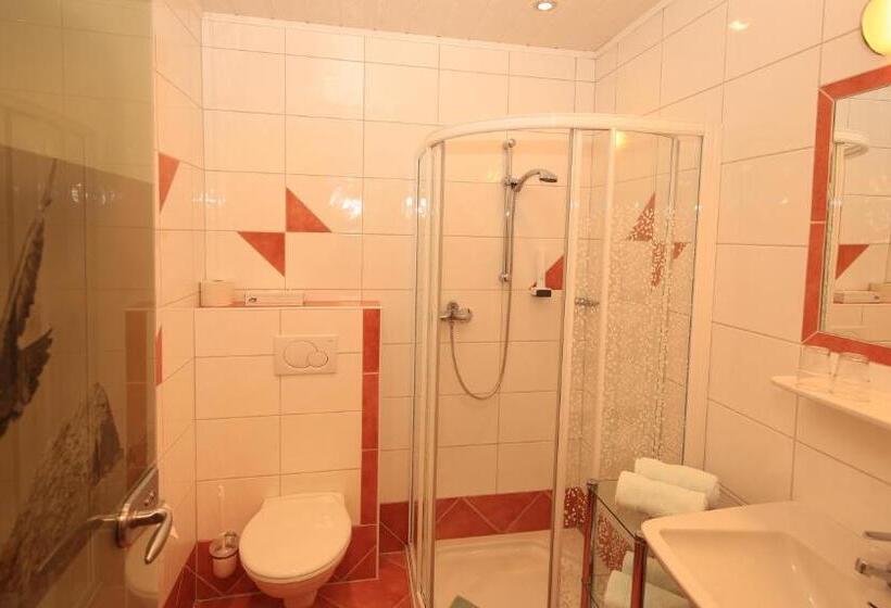 דירה בת חדר שינה 1 עם מרפסת, Alpenperle