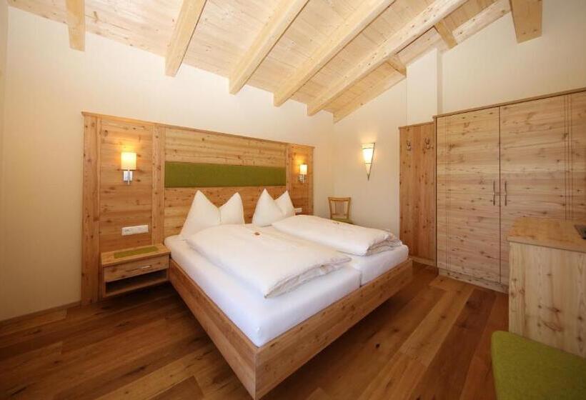 דירה בת חדר שינה 1 עם מרפסת, Alpenperle