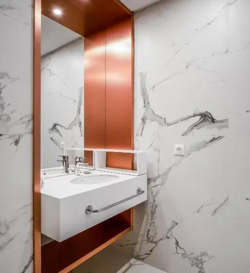 プールの見える１ベッドルームアパートメント, Sevtopolis Medical & Spa