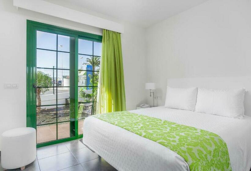 فيلا غرفتين نوم, Club del Carmen