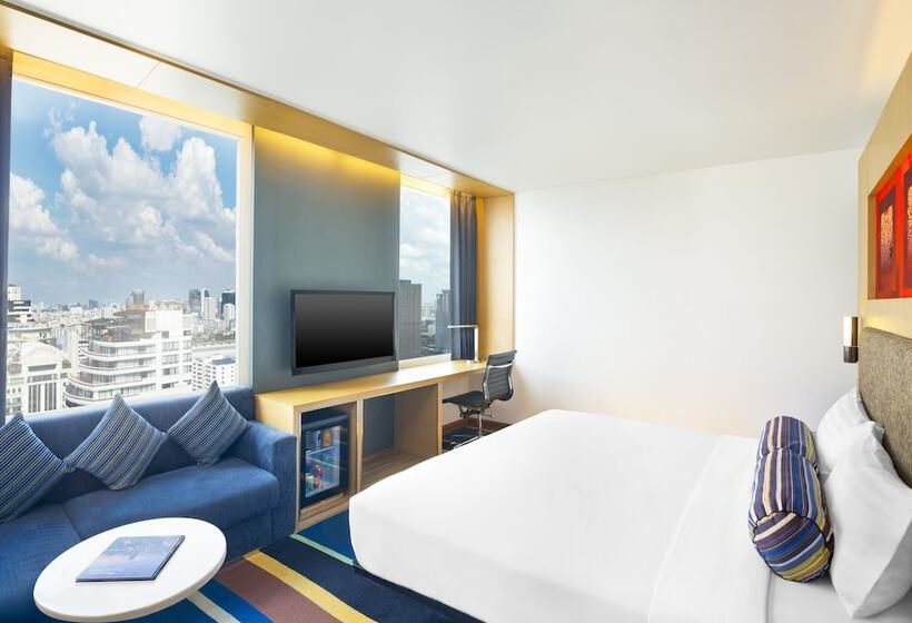 غرفة قياسية سرير مزدوج مطلة على المدينة, Aloft Bangkok Sukhumvit 11