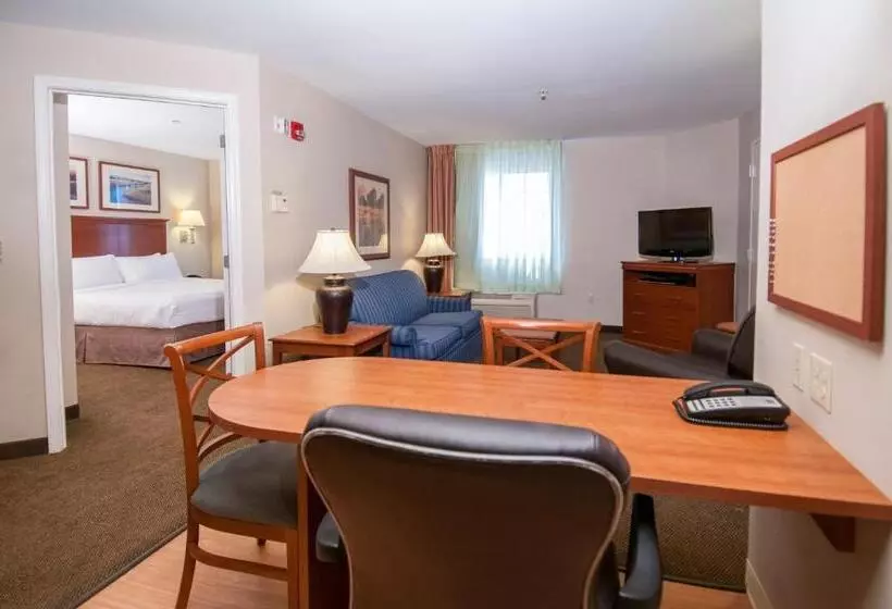 キングサイズベッドのスイートルーム, Candlewood Suites Flowood, Ms, An Ihg