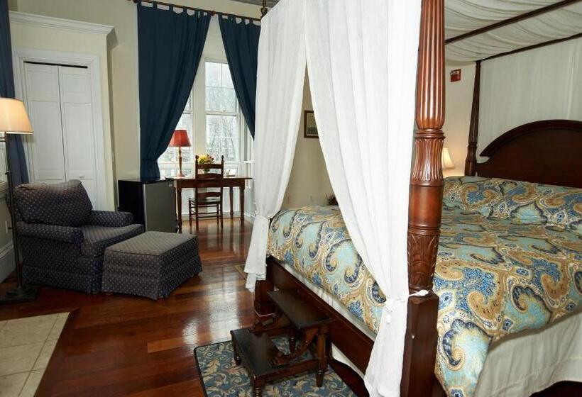 标准间, Christopher Dodge House