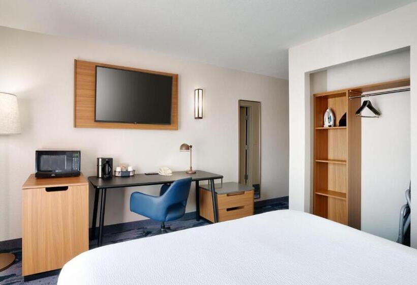 キングサイズベッドのスタンダードルーム, Fairfield Inn & Suites By Marriott Yakima
