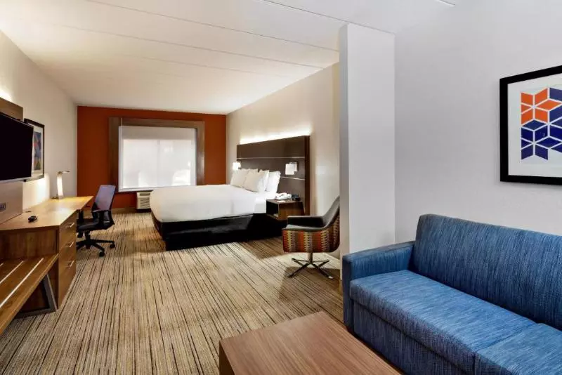 身障者適用スイートルーム, Holiday Inn Express Hotel & Suites Inverness, An Ihg