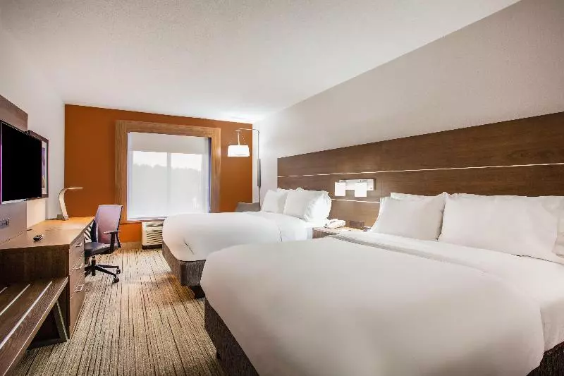 スイート, Holiday Inn Express Hotel & Suites Inverness, An Ihg