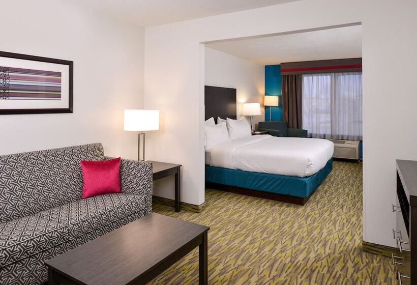 Люкс, Holiday Inn Express Hotel & Suites Omaha West, An Ihg