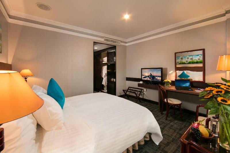 プールの見えるデラックスルーム, Palais Médina Riad Resort