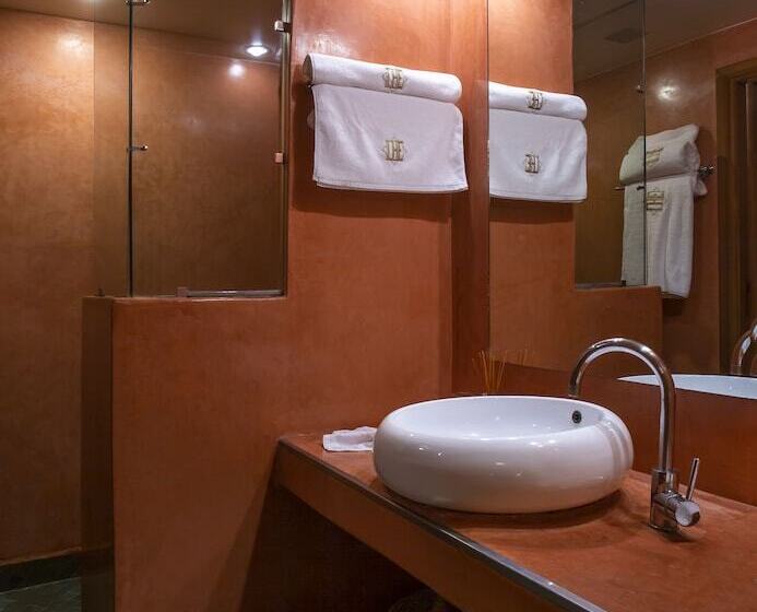 اتاق سوپریور, Riad L Heure D Eté