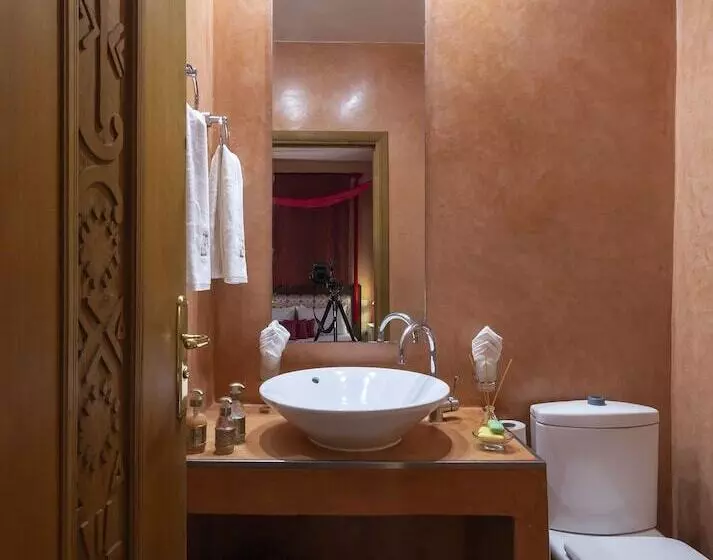 اتاق سوپریور, Riad L Heure D Eté