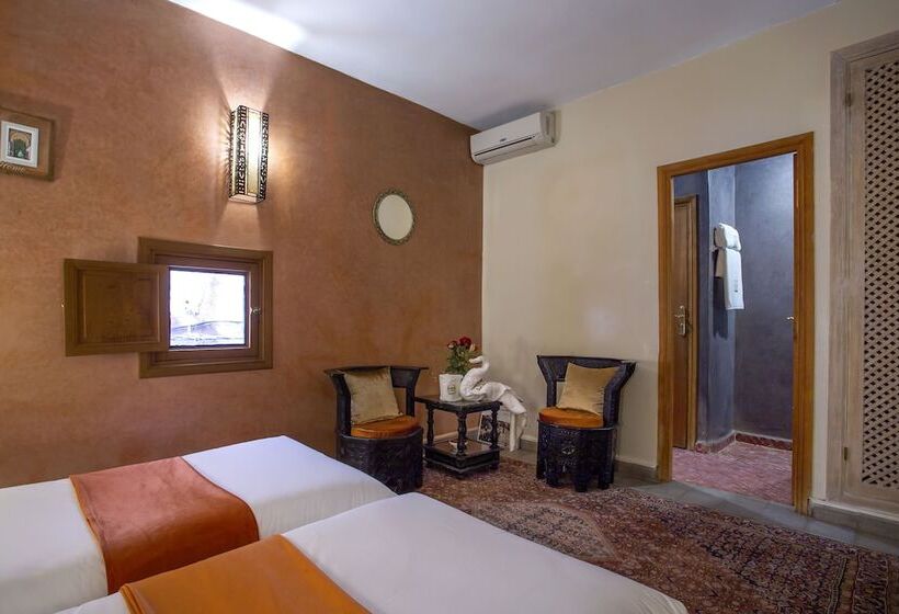 اتاق پرمیوم, Riad L Heure D Eté