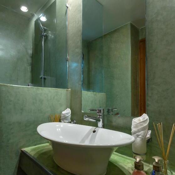 اتاق استاندارد, Riad L Heure D Eté