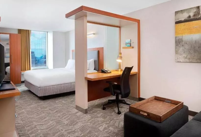 キングサイドベッドのスタンダードワンルーム, Springhill Suites Indianapolis Downtown