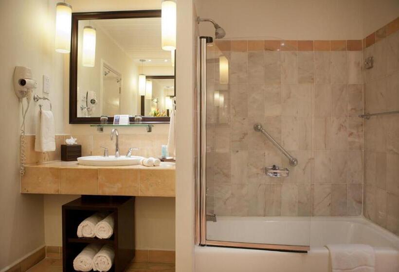 اتاق استاندارد با چشم‌انداز, Tamarind By Elegant Hotels