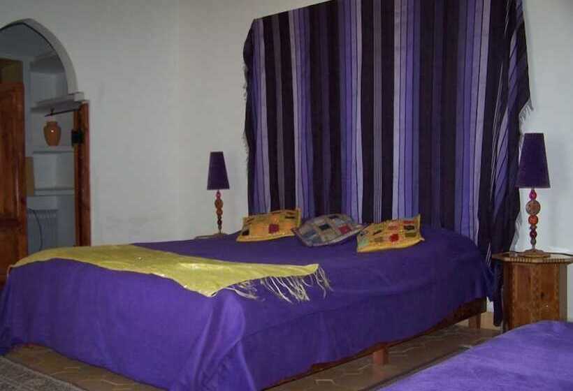 اتاق استاندارد با چشم‌انداز باغ, Villa Daba