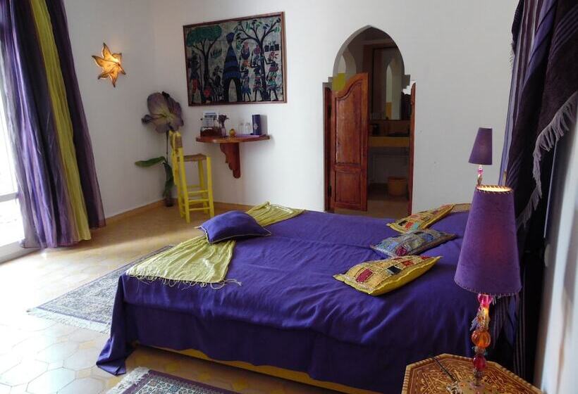 اتاق استاندارد با چشم‌انداز باغ, Villa Daba