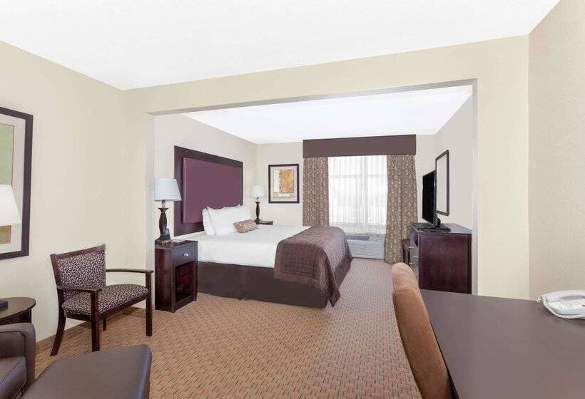 جناح لذوى الاحتياجات الخاصة, Wingate By Wyndham Yuma