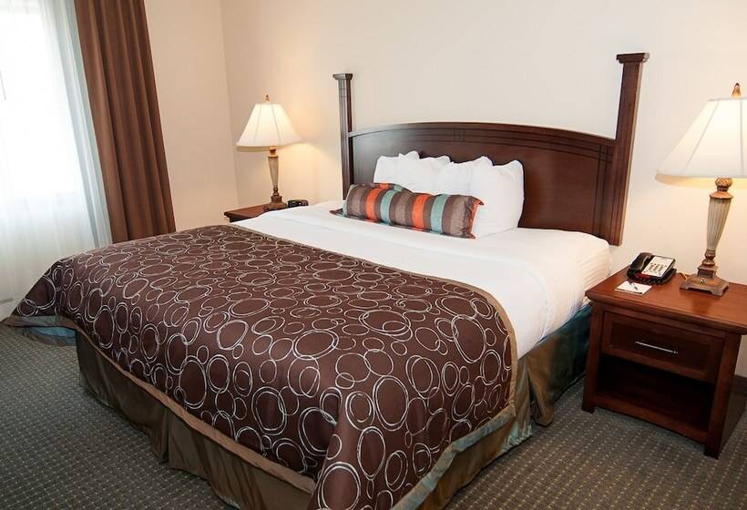 スタンダードスタジオ, Staybridge Suites Wichita, An Ihg