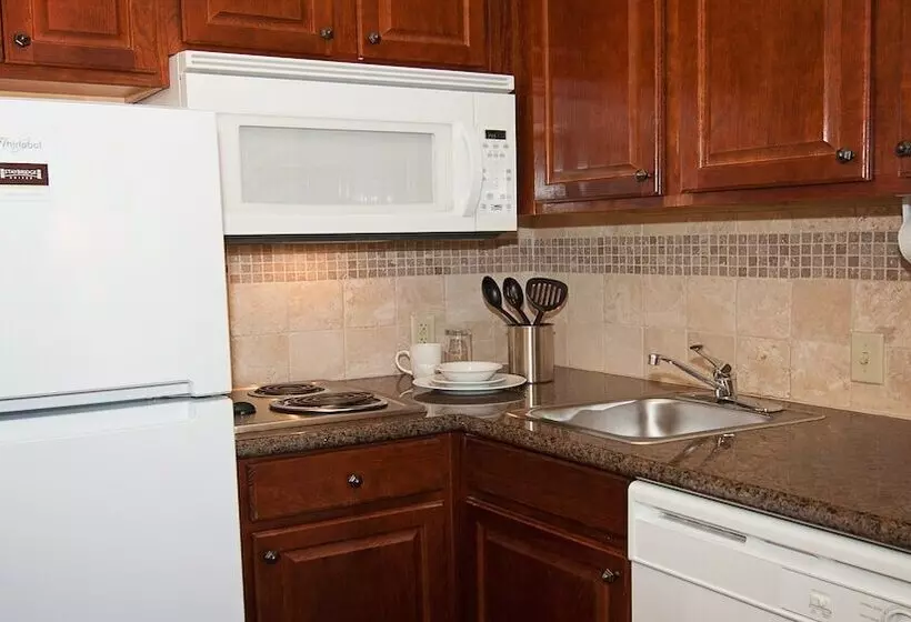 スイート, Staybridge Suites Wichita, An Ihg