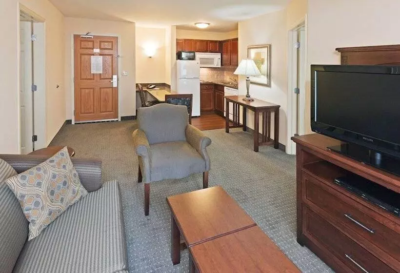 ２ベッドスイートルーム, Staybridge Suites Wichita, An Ihg