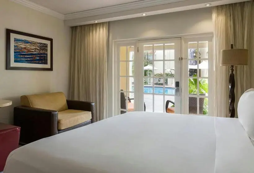 اتاق استاندارد با چشم‌انداز, Tamarind By Elegant Hotels