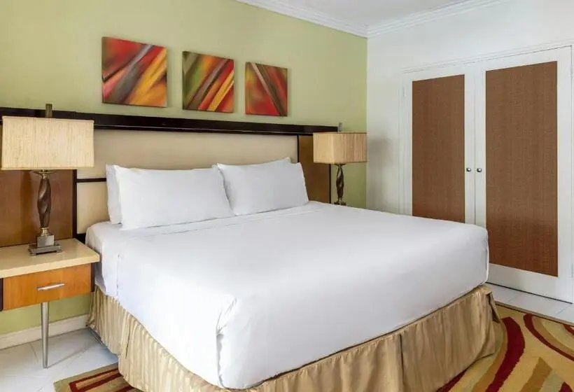 اتاق استاندارد با چشم‌انداز, Tamarind By Elegant Hotels