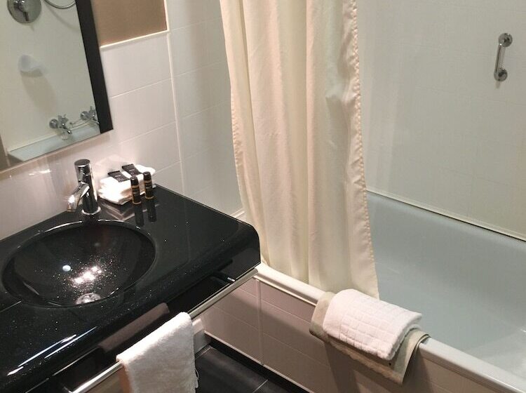 اتاق سوپریور, Fiordland