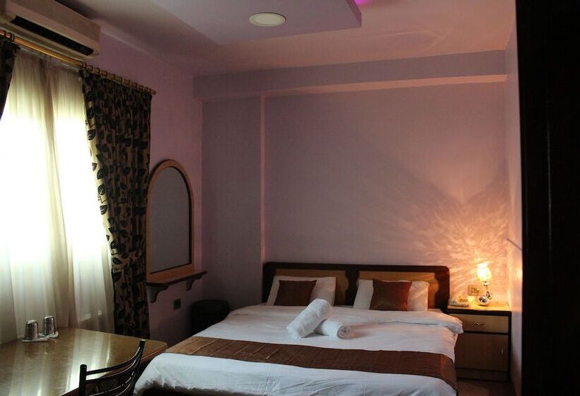 اتاق استاندارد یک نفره, Arab Tower