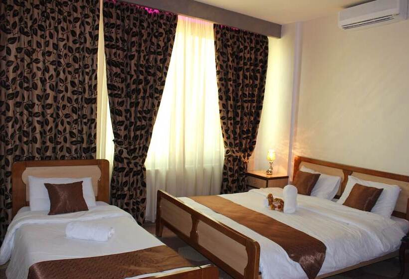 سوییت, Arab Tower