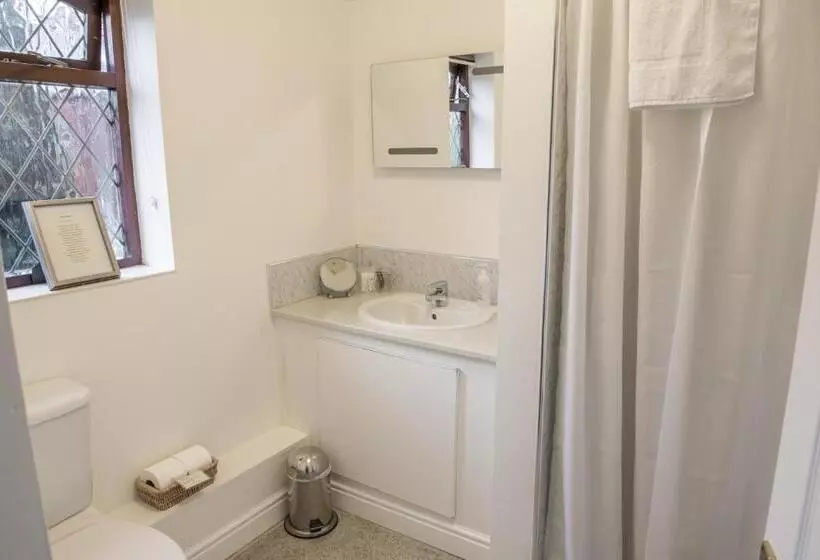 スーペリアールーム, Toothbrush Rooms At Lattice Lodge   Guest Kitchen & Ev Recharging