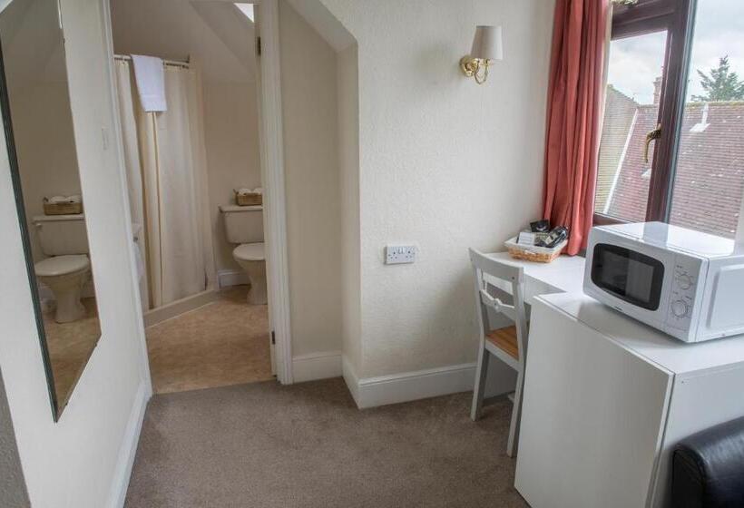 غرفة قياسية, Toothbrush Rooms At Lattice Lodge   Guest Kitchen & Ev Recharging