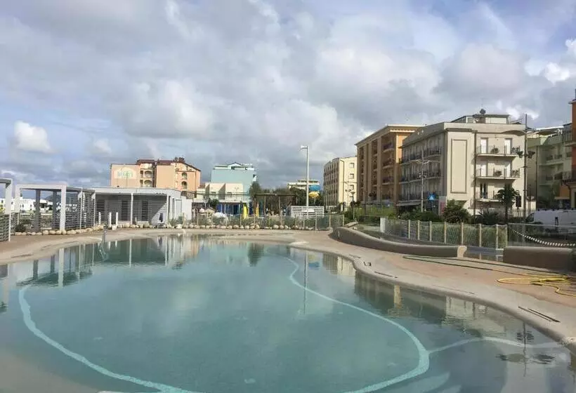 バルコニー付き１ベッドルームアパートメント, Residence Roxy