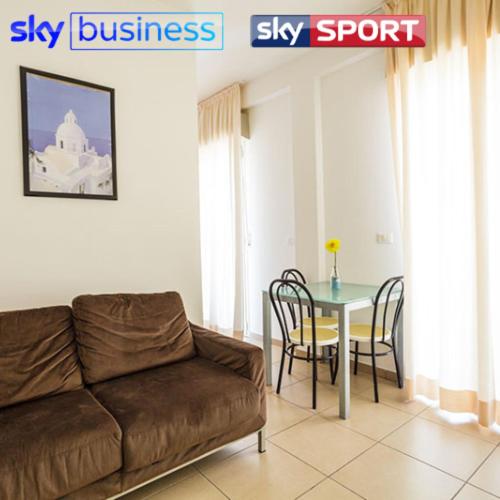 إستوديو سوبيريور, Residence Roxy