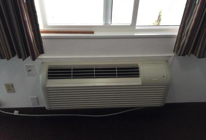 غرفة قياسية, Westward Inn