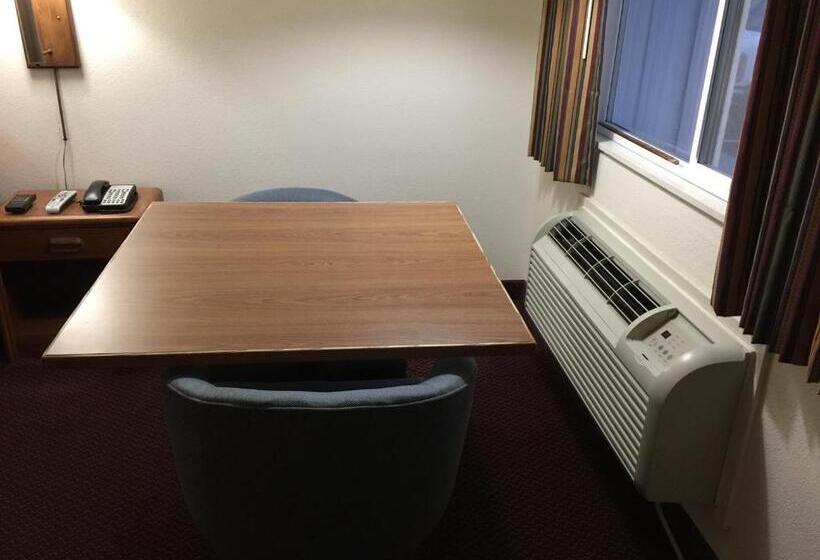 غرفة ديلوكس سرير كينج, Westward Inn