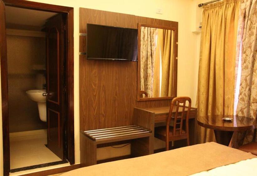 اتاق استاندارد یک نفره, Lamedina Hotel & Resort