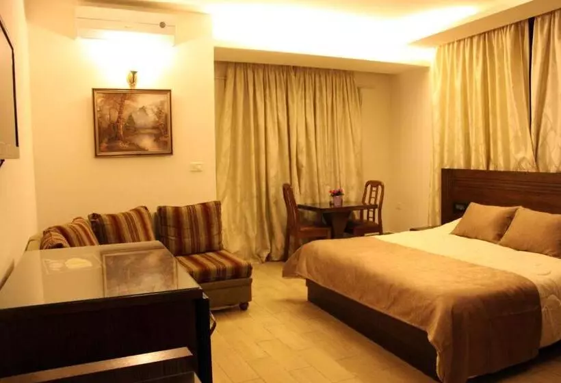 اتاق استاندارد یک نفره با چشم‌انداز دریا, Lamedina Hotel & Resort