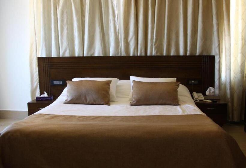 اتاق استاندارد یک نفره با چشم‌انداز دریا, Lamedina Hotel & Resort