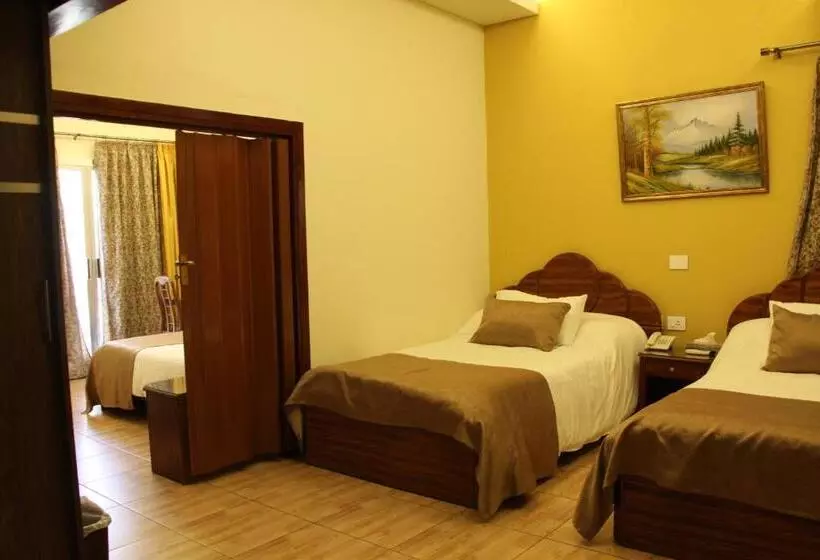 اتاق خانوادگی, Lamedina Hotel & Resort