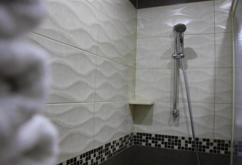 Economy Quadruple Room, Lamedina Hotel & Resort