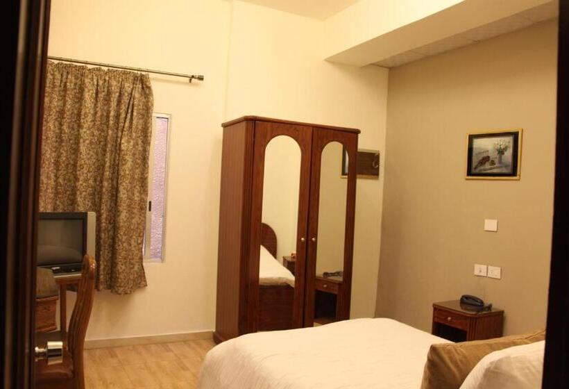 اتاق اکونومی یک تخته, Lamedina Hotel & Resort