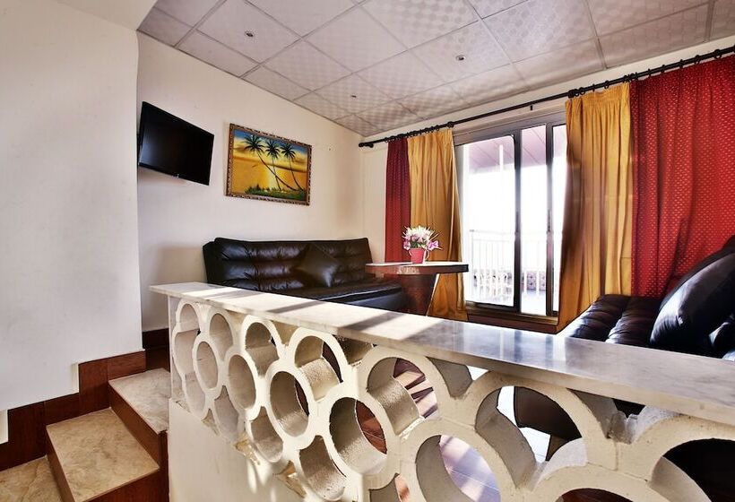 سوییت, Lamedina Hotel & Resort