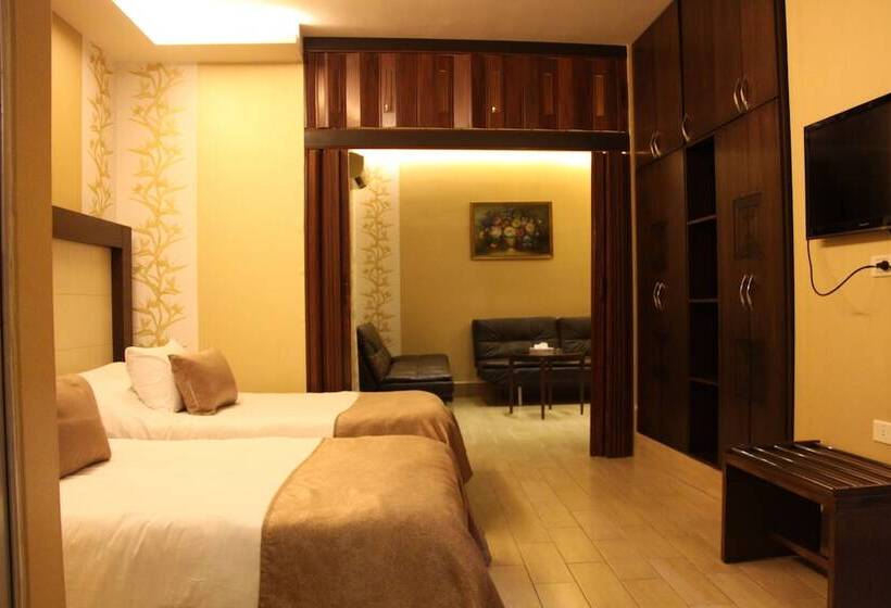 سوییت لوکس, Lamedina Hotel & Resort