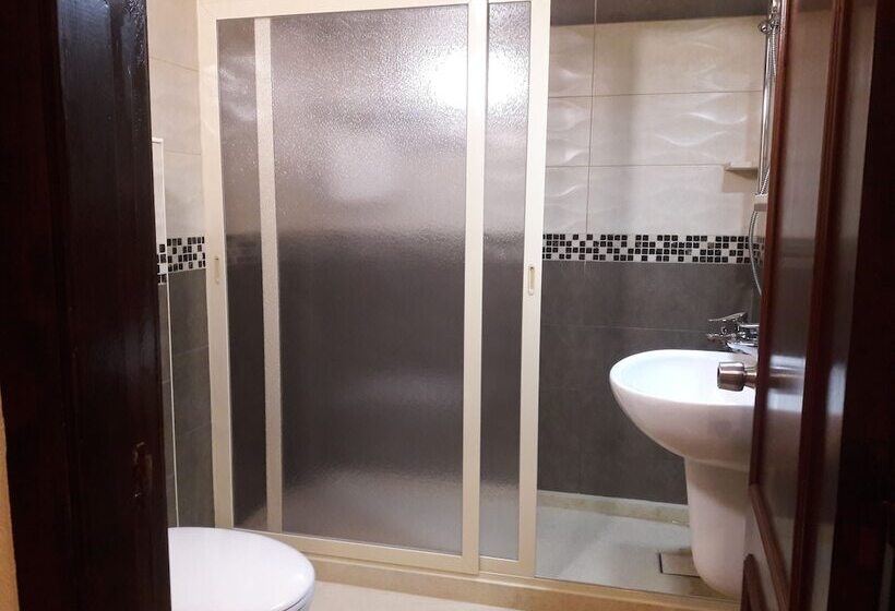 اتاق اکونومی یک تخته, Lamedina Hotel & Resort